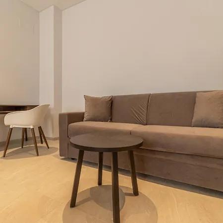 Ξενοδοχείο με διαμερίσματα Laure Living 3*